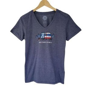 Life is Good Graphic Design T Shirt Short Sleeve Womans Size XS Blue‎